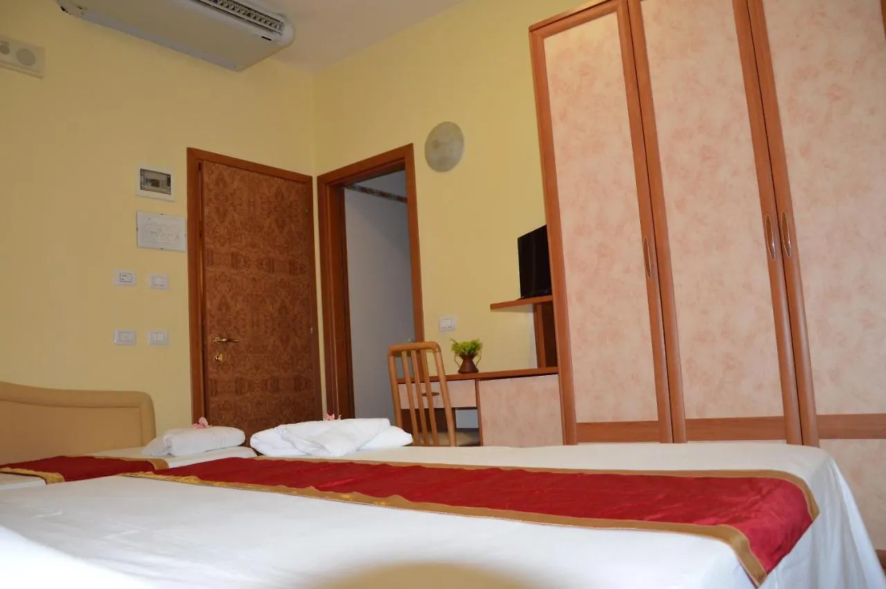 Hotel Carolin Rimini